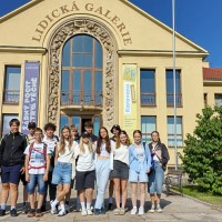 Kvarta navštívila Památník Lidice